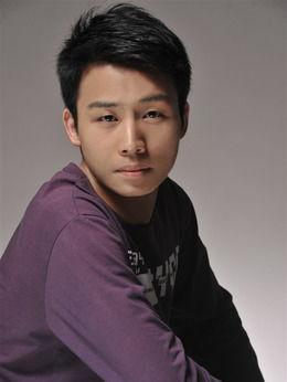 演员徐宏个人资料,影视界多面手，才华横溢的演技派明星